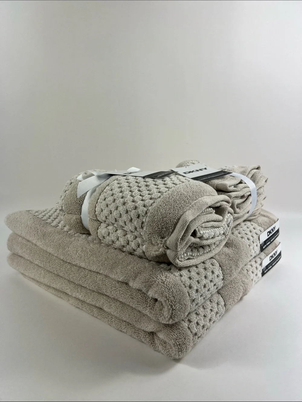 DKNY Bath Towels Tan White Textured Soft Plush 100% Cotton 8 Pc Set NEW